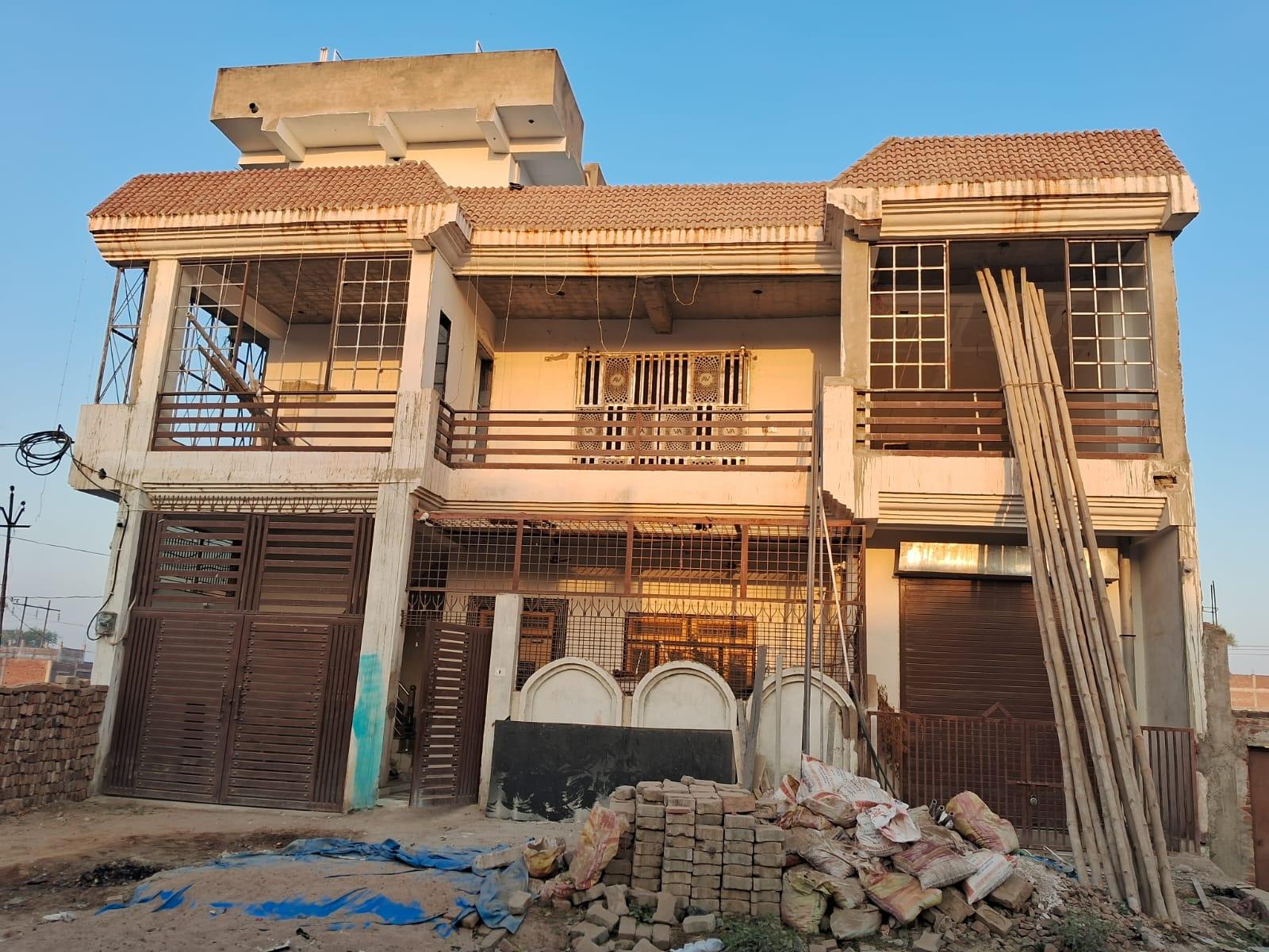 Dubey Mansion exterior front view
